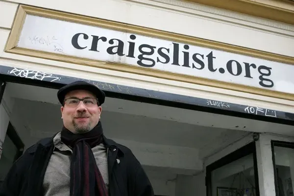 Craig Newmark 1995'te Craigslist'i kurdu