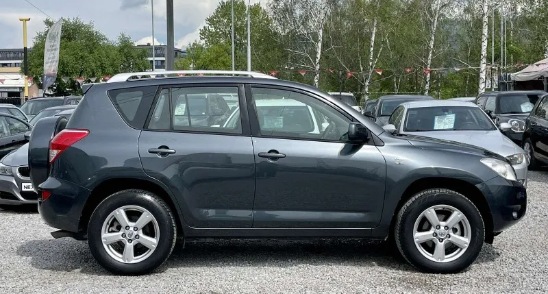 Toyota Rav4 2.2D-4D 136HP Image 4