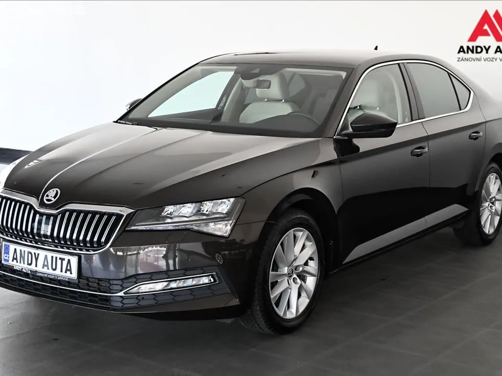 Škoda Superb 1,5 TSi 110 kW DSG STYLE Záruk Image 1